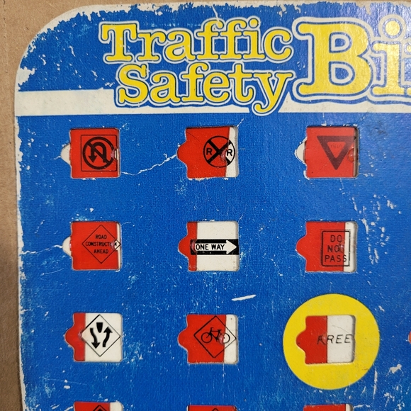 Traffic Safety Bingo 1980s Car Ride Game - Look for Traffic Signs & Close Window - Picture 3 of 4